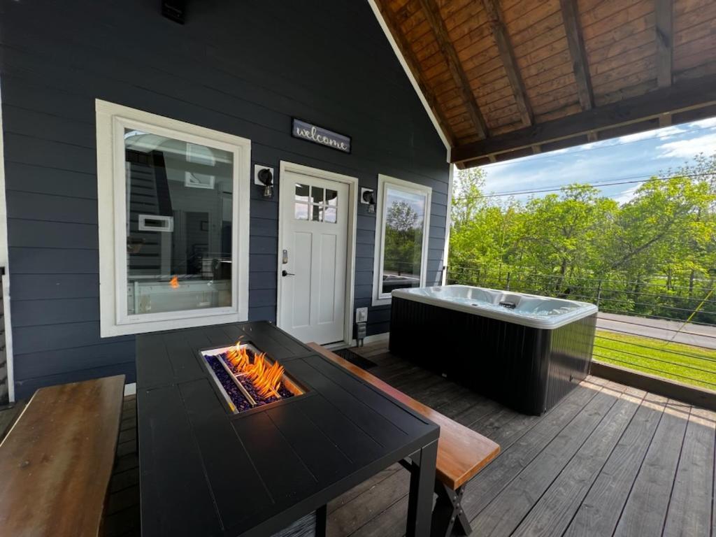 Modern Smoky Mountain Tiny House Apartment Pigeon Forge Luaran gambar