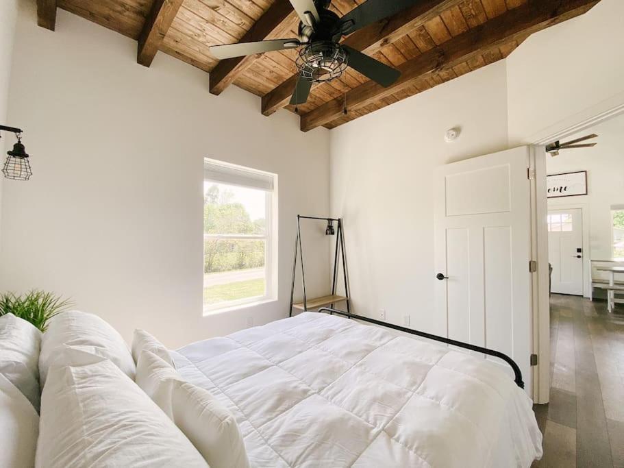 Modern Smoky Mountain Tiny House Apartment Pigeon Forge Luaran gambar